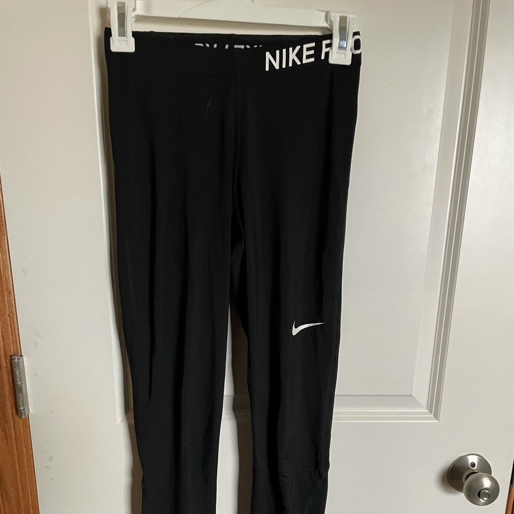 nike pro leggings!